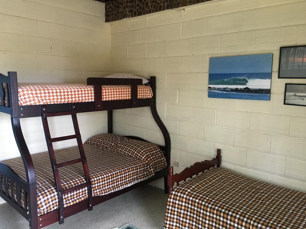 Casa Roja Hostel Montañita المظهر الخارجي الصورة