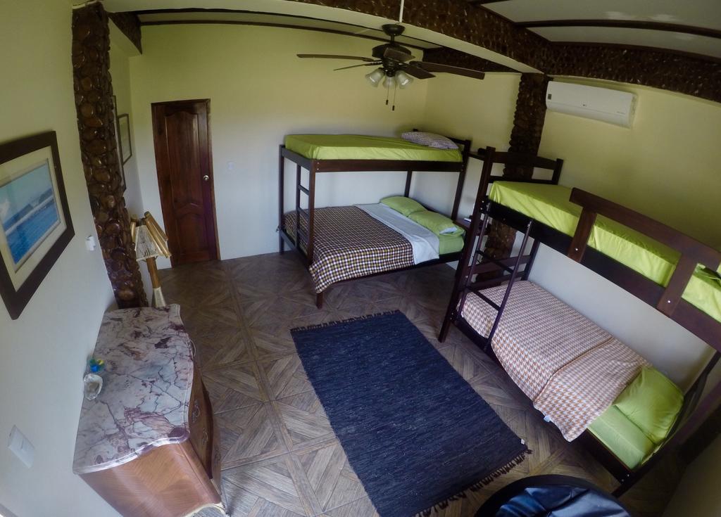 Casa Roja Hostel Montañita المظهر الخارجي الصورة